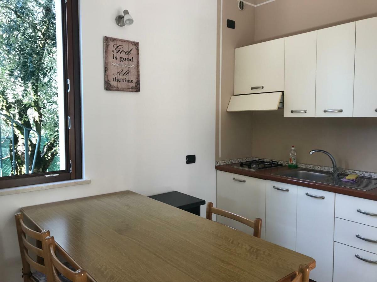 Appartamento Nonna Maria Garda Lake Padenghe sul Garda Exterior photo